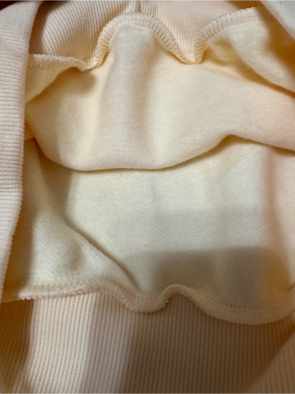 ALO candlelight yellow Yoga CROPPED Accolade crewneck - Picture 9 of 11